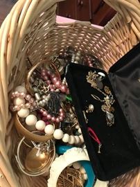 Jewelry Lot