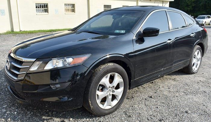 2010 Honda Accord Crosstour 4WD
Black Exterior; Black Leather Interior; Power Windows, Locks, Mirrors, Seats; 2-Person Memory Driver's Seat; In-Dash Navigation System; Heated Front Seats; AM/FM/XM Stereo with 6 CD Changer, and more. VIN: 5J6TF2H55AL012212