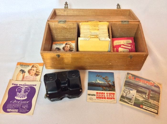 Vintage Sawyers View-Master Stereoscopic Pictures in Vintage Wooden Case with approximately 70 reels.