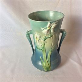 Roseville Pottery Vase 927 - 10" H.