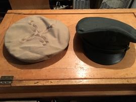 USMC beret and cap