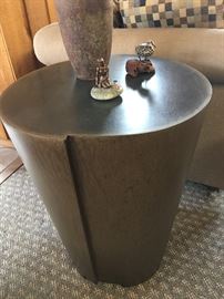 Metal end table 