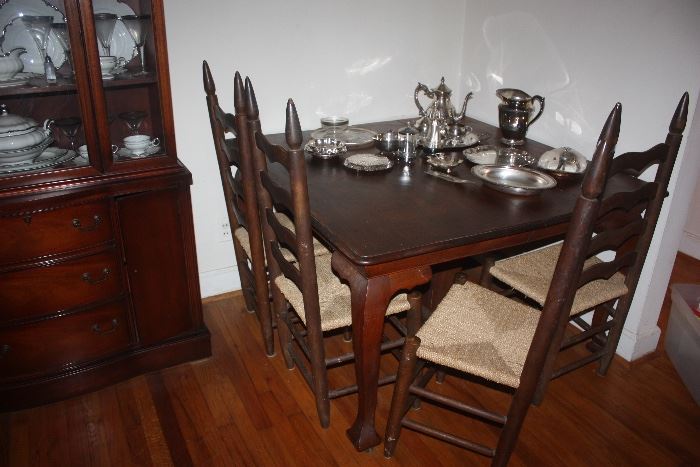 Square Table w/Ladderback Chairs