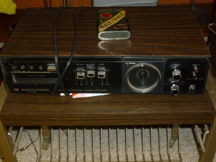 Vintage receiver w/8-track