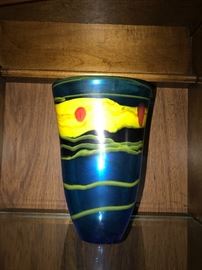 HAND-BLOWN ART GLASS VASE