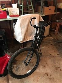 MENS TREK BIKE