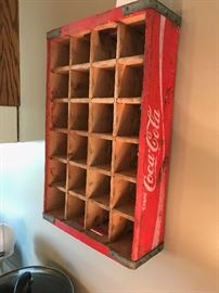 ANTIQUE COCA COLA DISPLAY BOX