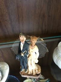 ANTIQUE CAKE TOPPER