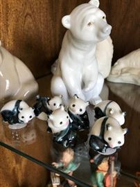 LITTLE PANDA BEARS FIGURINES