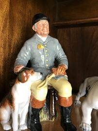 ROYAL DOULTON THE HUNTSMAN FIGURINE