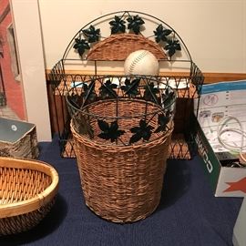 WICKER AND METAL LEAVES TRASH CAN AND MATCHING SHELF