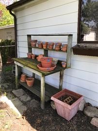PLANT STAND AND FLOWER POTS