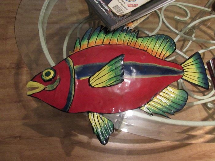 Metal fish