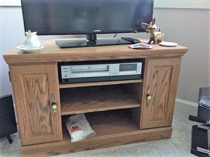 TV cabinet