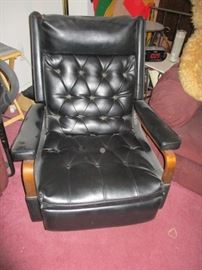 MID-CENTURY MODERN FUTORIAN 1969 STRATOESTER STRATOLOUNGER LEATHER CHAIR