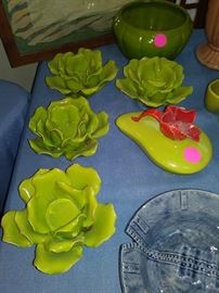 Very Unusual Leaf China Ceramic 4 pc set 
