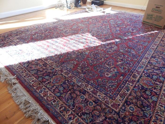 Nice size and pattern rug.