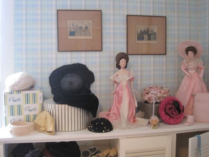 hats & dolls