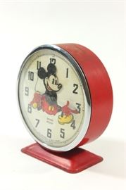 Lot 17: 1960s Bayard Mickey Mouse Disney Alarm Clock