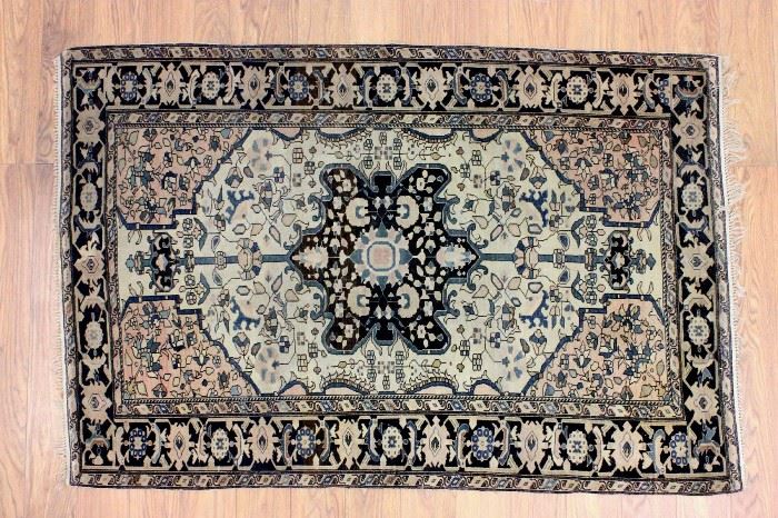 Lot 197: Isphihan Wool with Silk Highlights Rug/Carpet