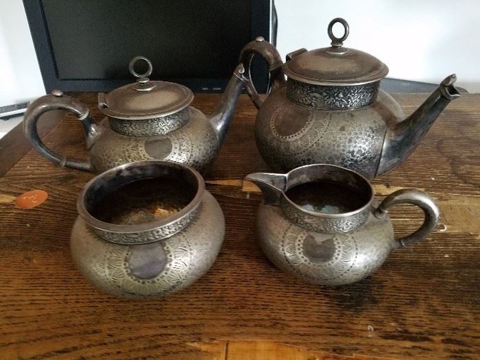 Meriden Silver Plate Tea set with unusual fine detail