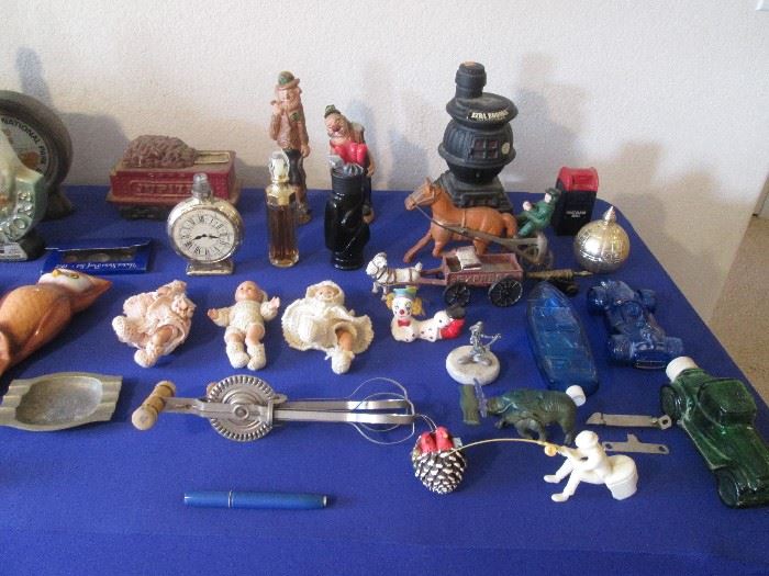 Vintage Collectibles...Lots to Love!