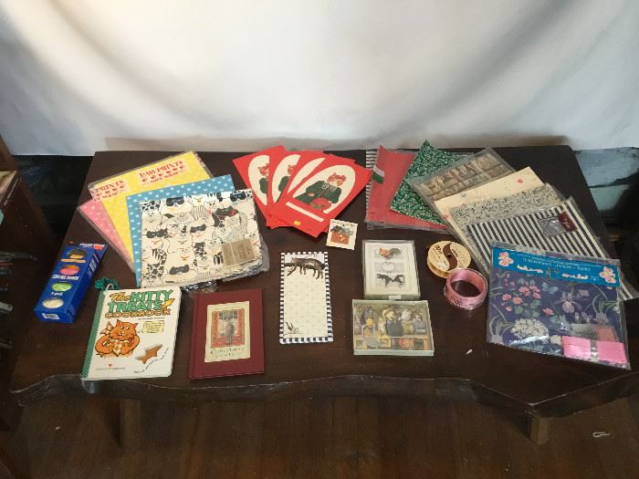 Lot of Wrapping Supplies & Note Cards https://www.ctbids.com/#!/description/share/14049