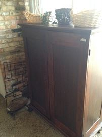 Antique 2-door cabinet