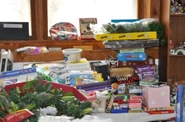 Basement Bedroom - Crafts, Models, Games