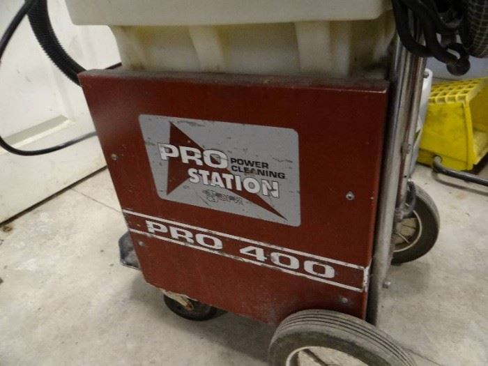 CFR Pro 400 Pro Cleaning Station