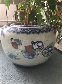 Asian ceramic 