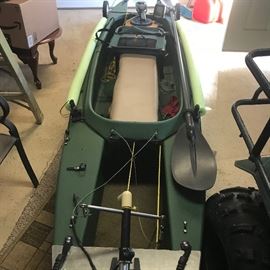 12 FT WAVEWALK KAYAK WITH 30LB MOTOR READY TO FISH