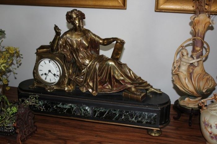 Quality Vintage Clock and Decorative Figurine Vase