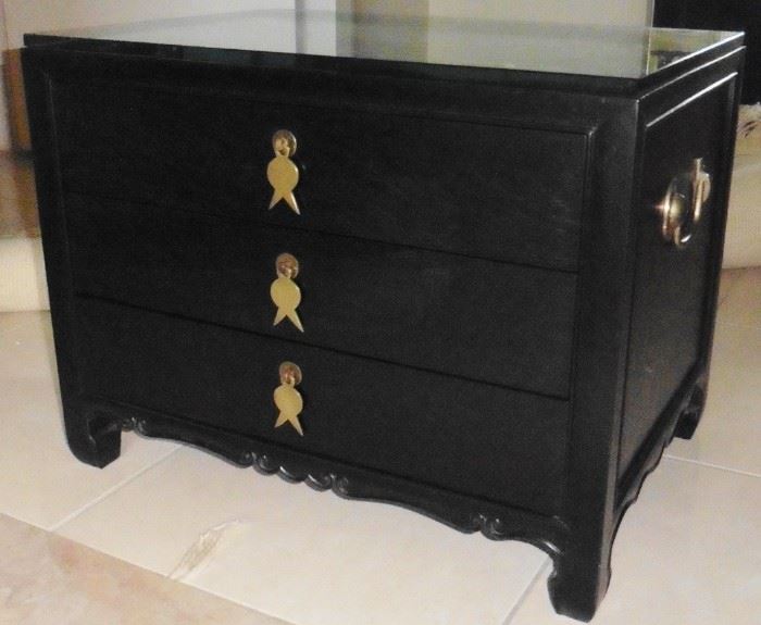 Three drawer tansu chest