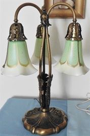 Quezal three light lamp