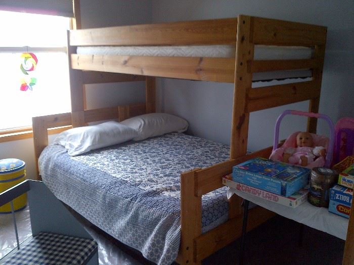 Bunk Beds Full Sz. Bottom &Twin Top