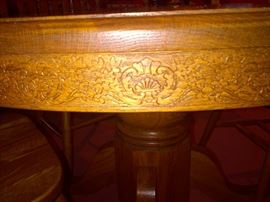 Oak Table Detail