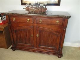 BUFFET CABINET