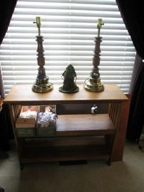 WOOD BOOKCASE, LAMPS