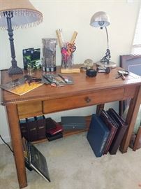 small office desk
