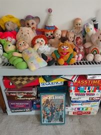 vintage stuffed toys, vintage board games