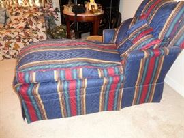 another shot of chaise