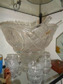 large punch bowl w/stand & cups