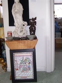 HUGE PORCELAIN LADY NO REPAIRS 1 SMALL CHIP  ( AMAZING WORK) AND PLAQUE  & BOWL ETC