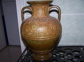 BRONZE VASE NO DENTS ARTIST SIGNED ON BOTTOM