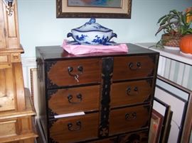 TANSU WARDROBE  - ON  TOP EXPORT TUREEN VERY OLD AND NO CHIPS NO BREAKS 