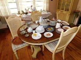 Dining Table and 4 Chairs