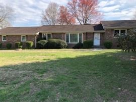 Lovely Dinwiddie Estate