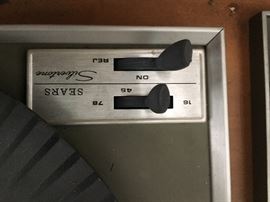 Sears Solid State Turntable stereo console by Silvertone