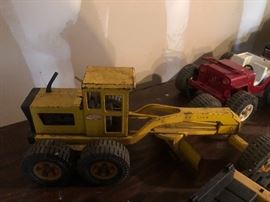 Vintage Tonka Front Loader 